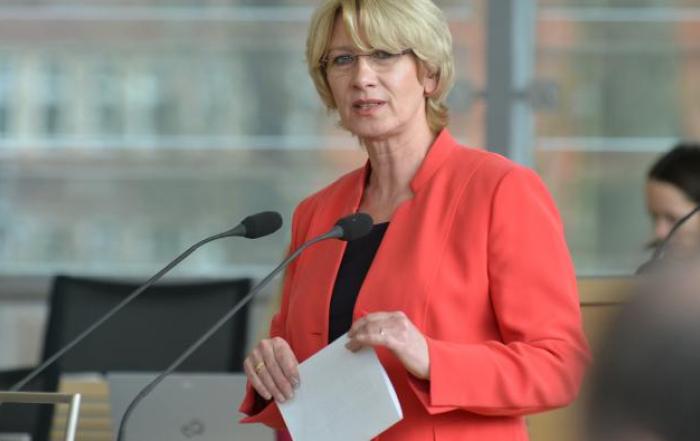 stellvertretende Vorsitzende und bildungspolitische Sprecherin der FDP-Landtagsfraktion, Anita Klahn