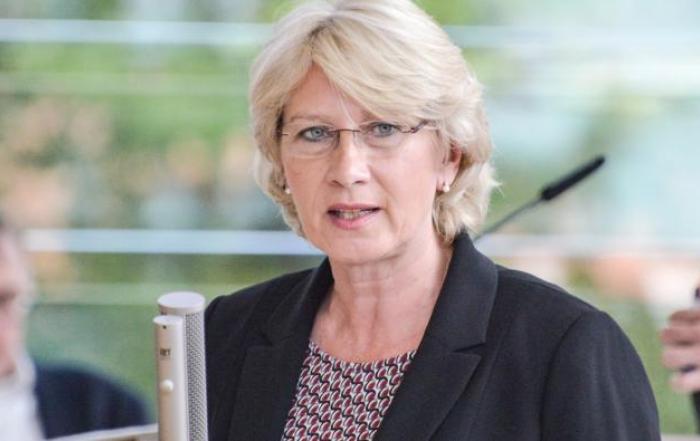 stellvertretende Vorsitzende und bildungspolitische Sprecherin der FDP-Landtagsfraktion, Anita Klahn